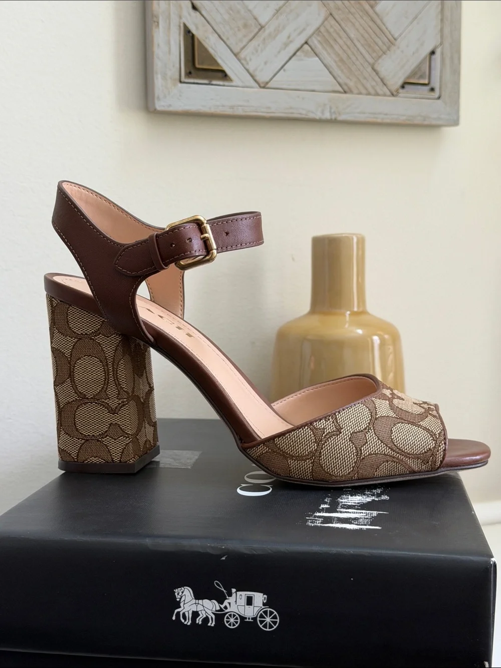 NIB Coach Marla Signature Canvas Sandals Size 9